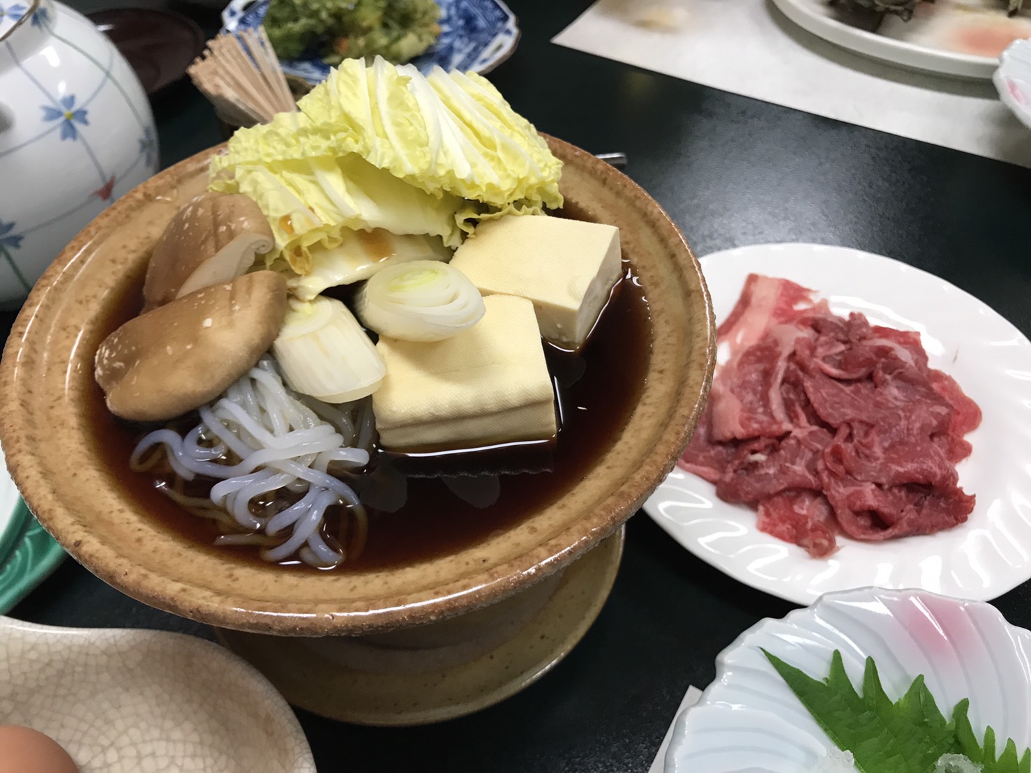 民宿エビ屋(若松町)で味わう鍋料理